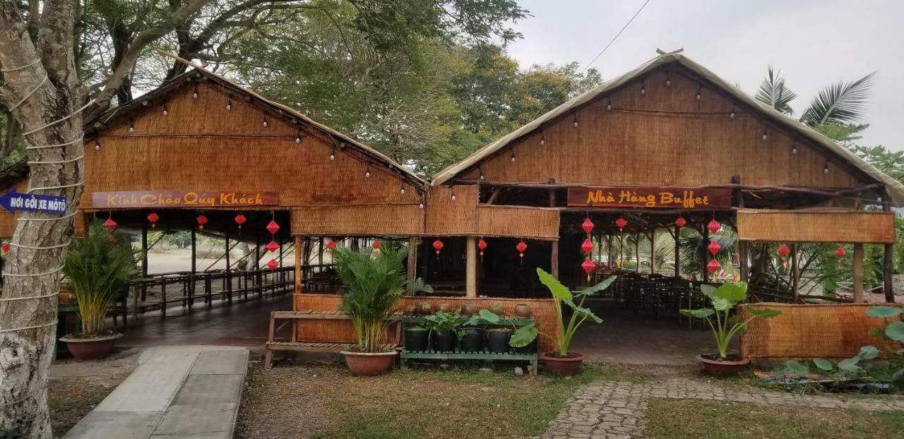 Kdl Lang Noi Tan Lap - Tan Lap Floating Village Moc Hoa Buitenkant foto